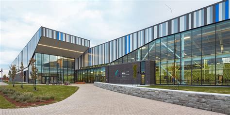 MINTO RECREATION COMPLEX .